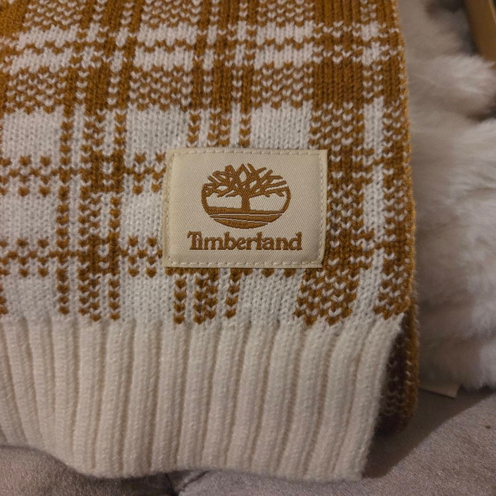 Timberland 100% Acrylic cream and brown plaid scarf - Picture 2 of 12